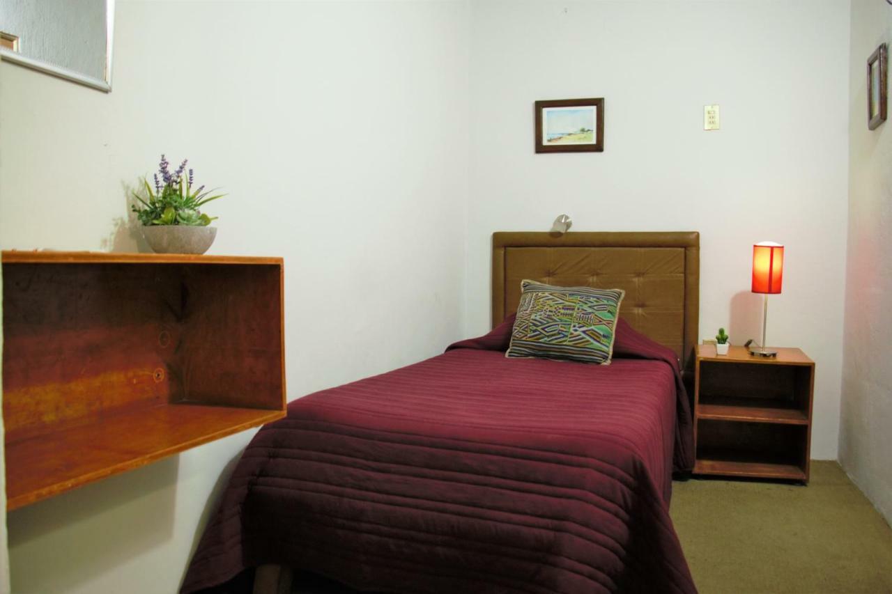Hostel Lit Guadalajara Buitenkant foto
