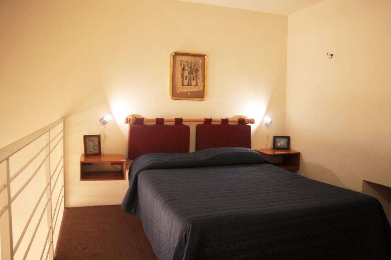 Hostel Lit Guadalajara Buitenkant foto